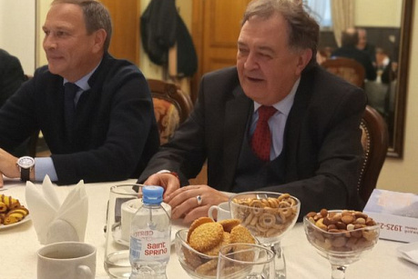 Председатель РДФ Дмитрий Лиханов предложил идею организации отдыха российских детей на Кубе 