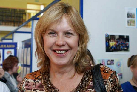 Международная гуманитарная премия «Совесть» им. А. Лиханова: вручение Письма признательности детскому писателю Алле Озорниной