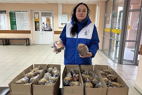 Председатель «Российского детского фонда» Лариса Соколова поздравила своих подопечных с праздником Светлой Пасхи