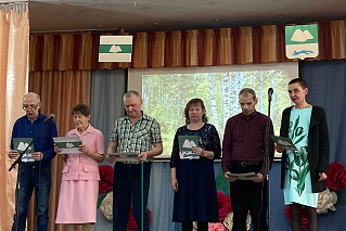 В рамках инициативного проекта «Мир один на всех. Продолжение» совершили ознакомительную поездку в Куртамыш.