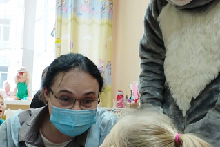 Российский детский фонд посетил детскую больницу имени Красного креста 