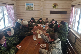 На базе отдыха «Стрелец» прошло состязание "Школа выживания"